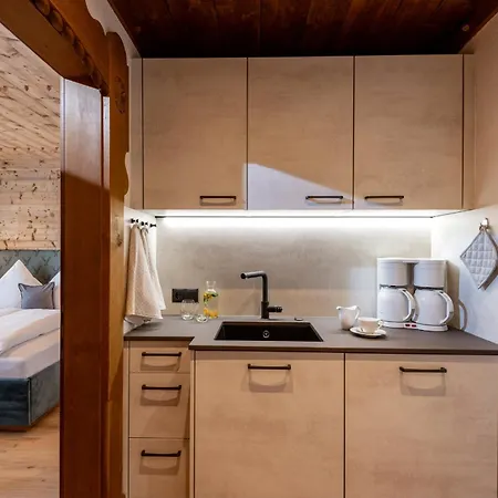 아파트 Katharina Schneeberger