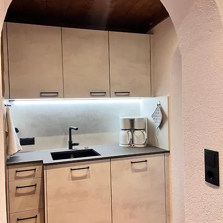 Katharina Schneeberger Lejlighed *