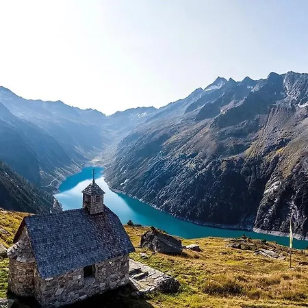 Katharina Schneeberger 아파트