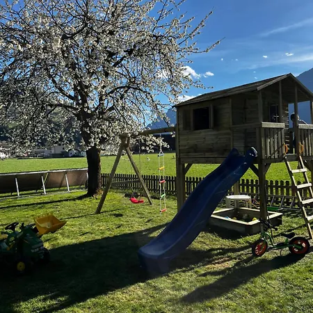 דירה Katharina Schneeberger *