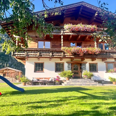 Katharina Schneeberger דירה